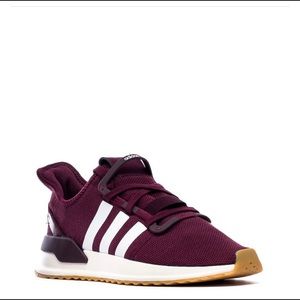 NWOT Adidas Sneakers Never Worn